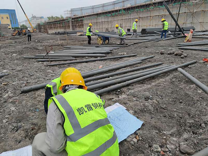 邵阳螺栓球网架结构